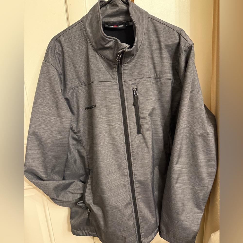Free Tech Jacket Mens XtraLarge Outdoors Gorpcore Hiking Camping Soft Shell Coat